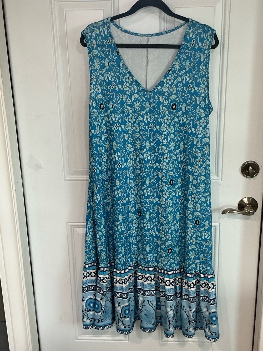 Sleeveless turquoise dress with delicate floral pattern  in size 1XL SO PRETTY - Picture 3 of 10